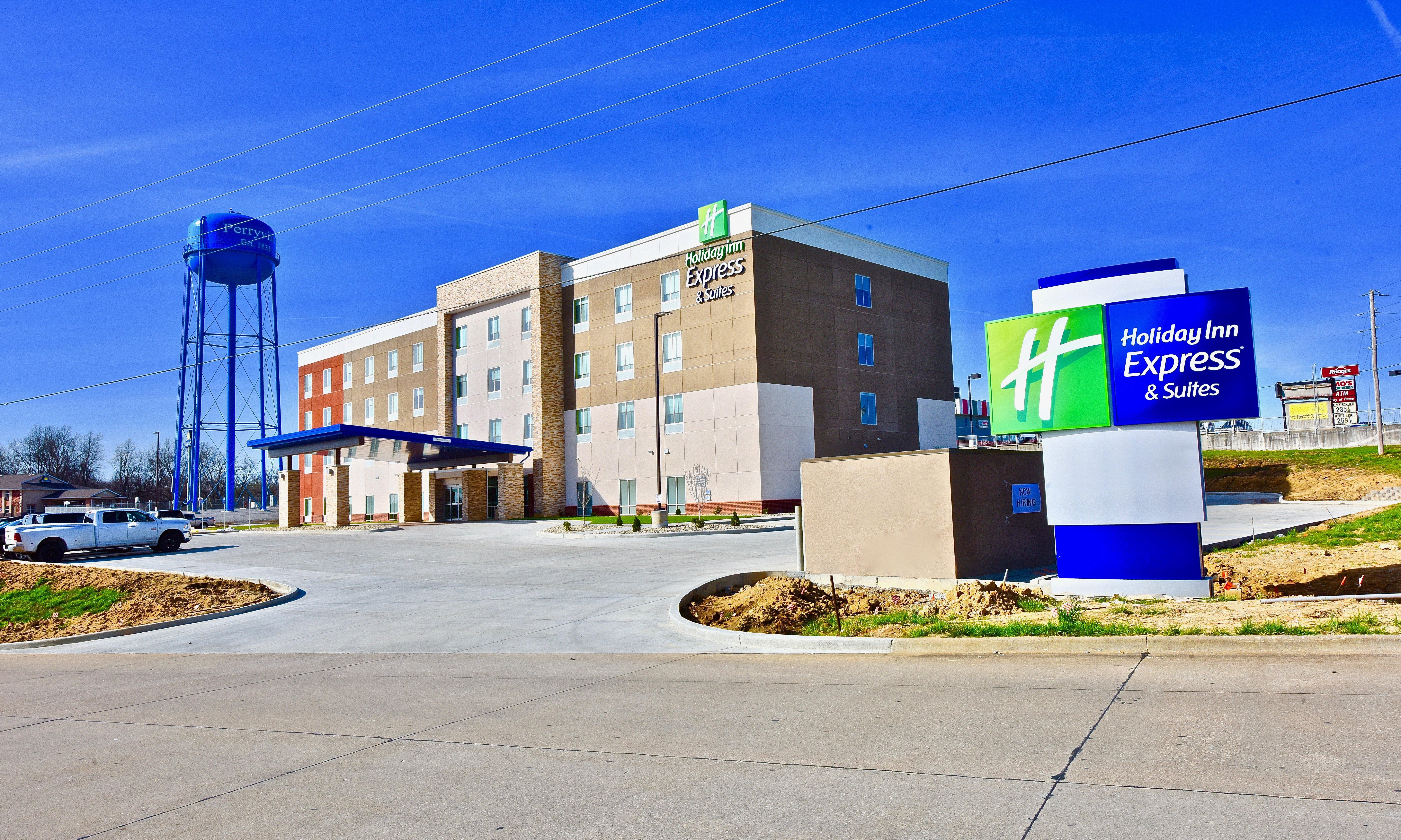 ฮอลิเดย์ อินน์ เอ็กซ์เพรส แอนด์ สวีท เพอร์รีวิลล์ I-56 Perryville ภายนอก รูปภาพ